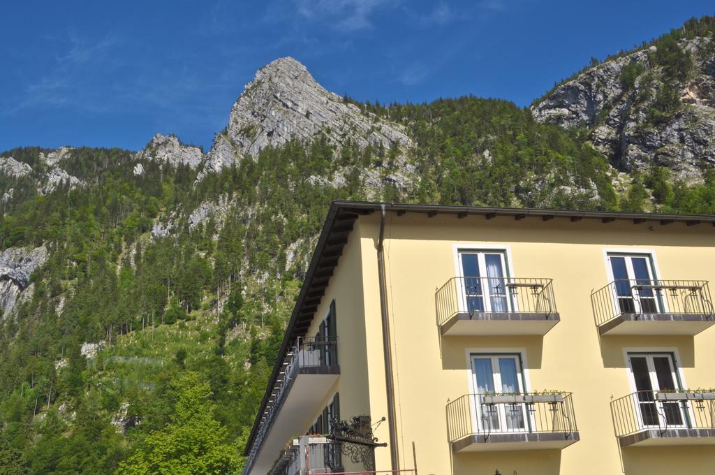 See-Hotel Post am Attersee Weissenbach am Attersee Kamer foto
